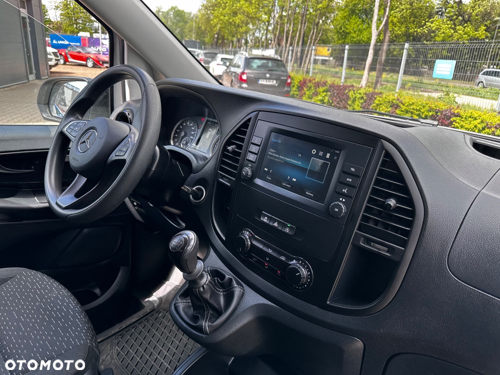 Mercedes-Benz Vito - 27