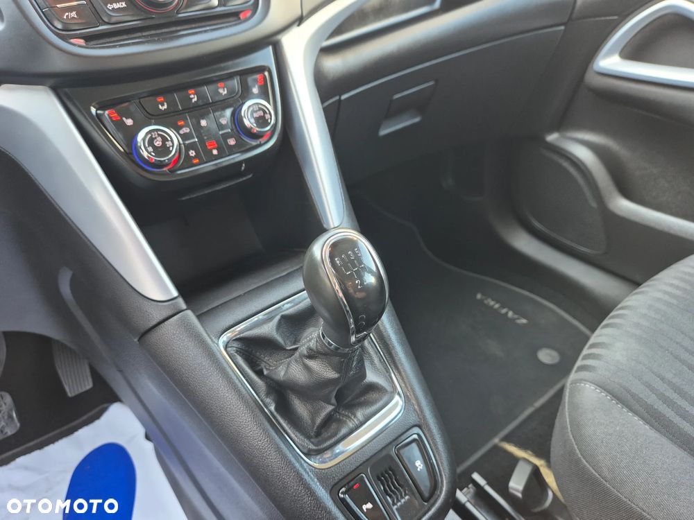 Opel Zafira Tourer 1.4 Turbo Business Innovation - 38