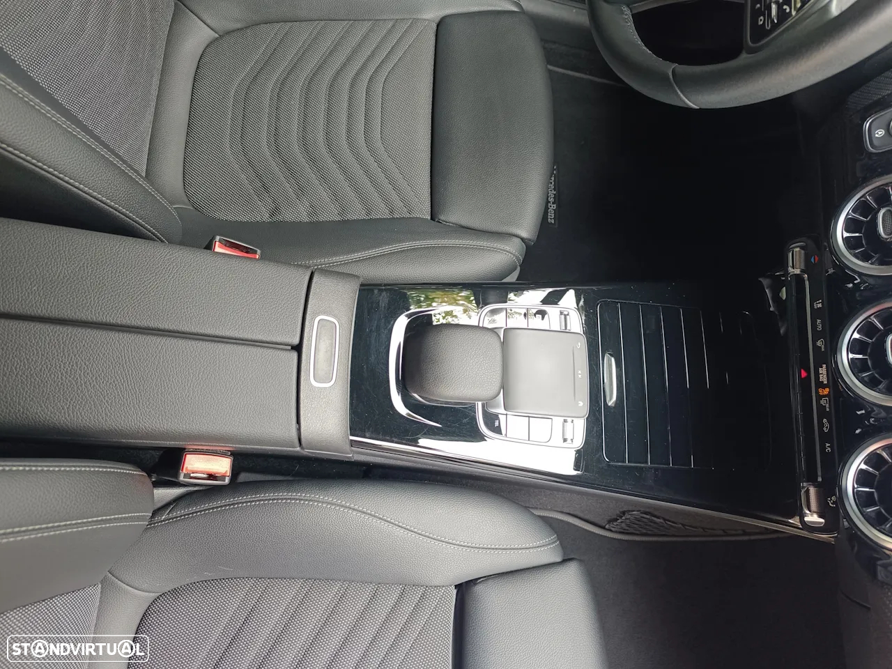 Mercedes-Benz A 200 7G-DCT Progressive - 22