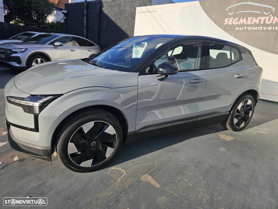 Volvo EX30 69 kWh Single Motor Extended Range Plus - 3