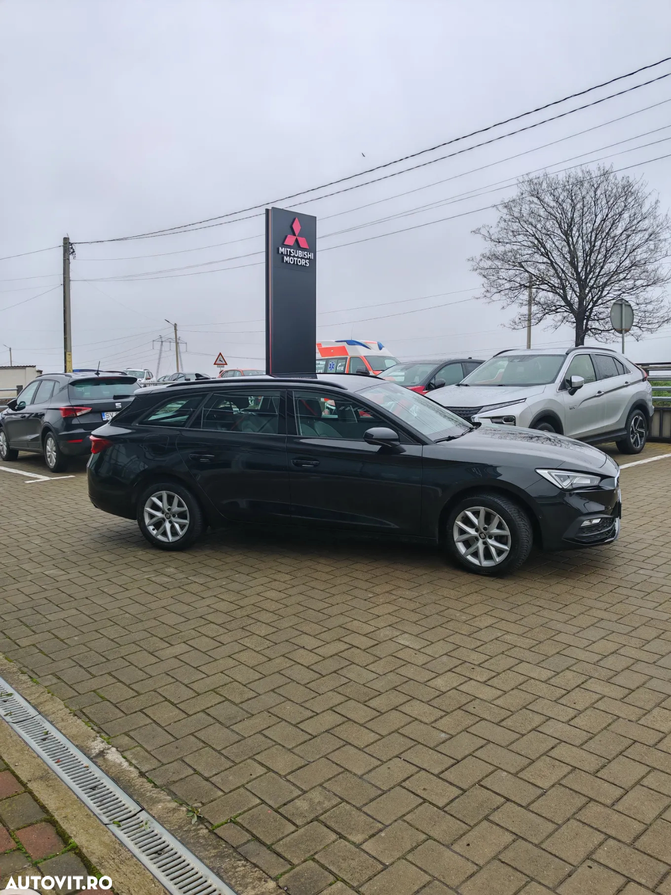 Seat Leon Sportstourer 2.0 TDI DSG Style - 6