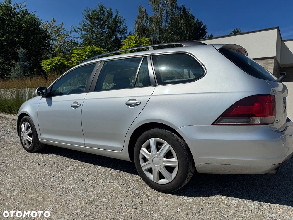 Volkswagen Golf 1.6 TDI Highline DSG - 5
