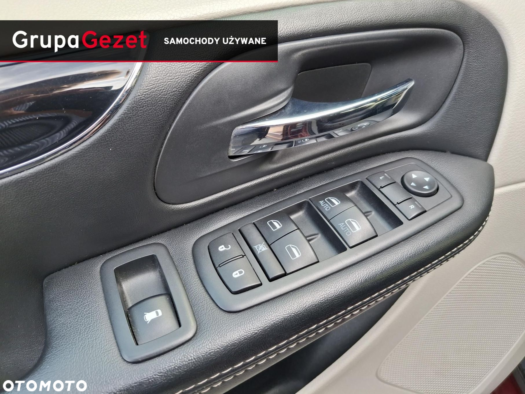 Dodge Grand Caravan - 16