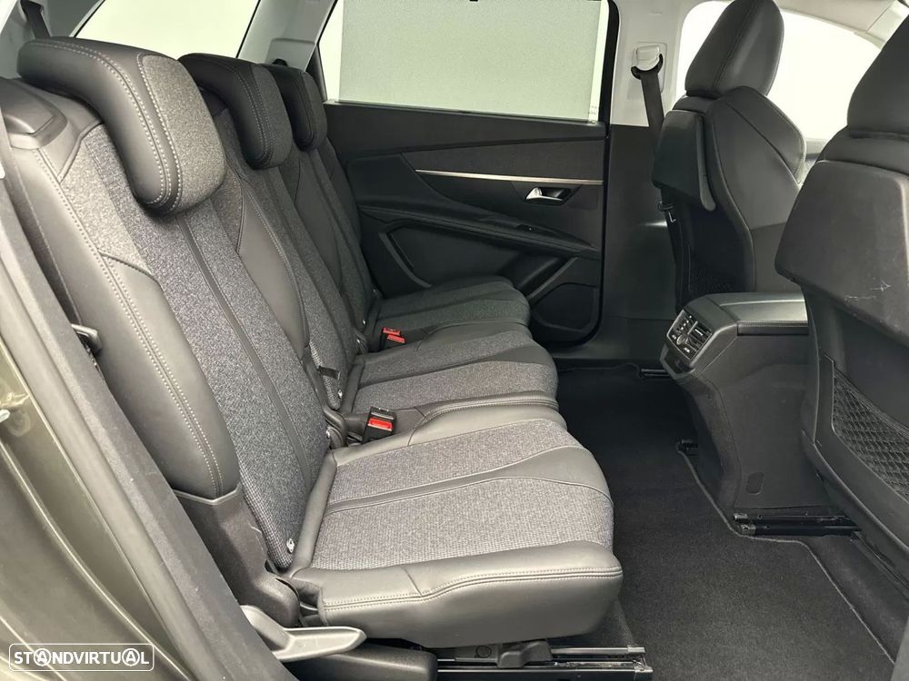 Peugeot 5008 BlueHDI 130 EAT8 Allure - 9