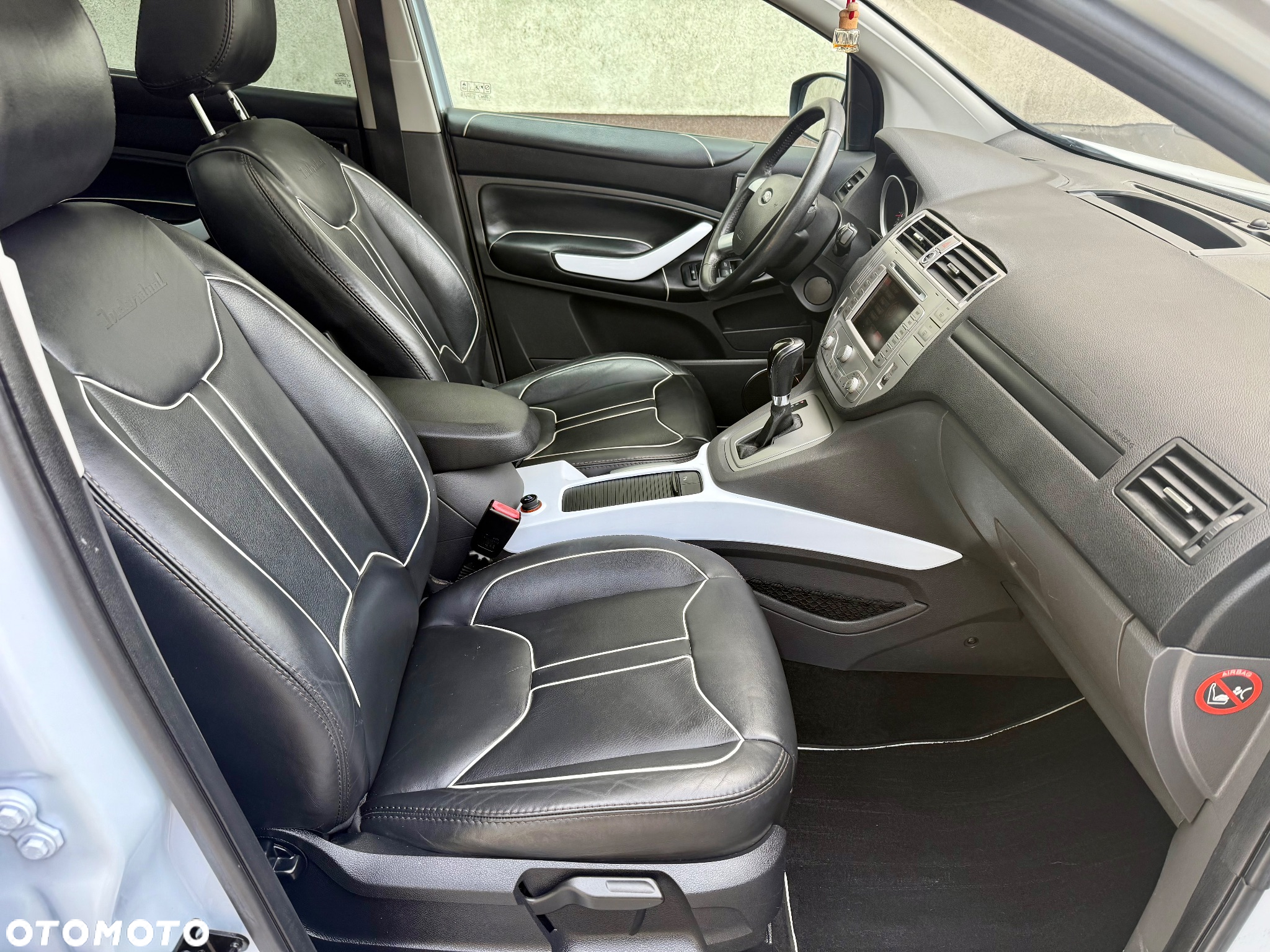 Ford Kuga 2.5 4x4 Individual - 20