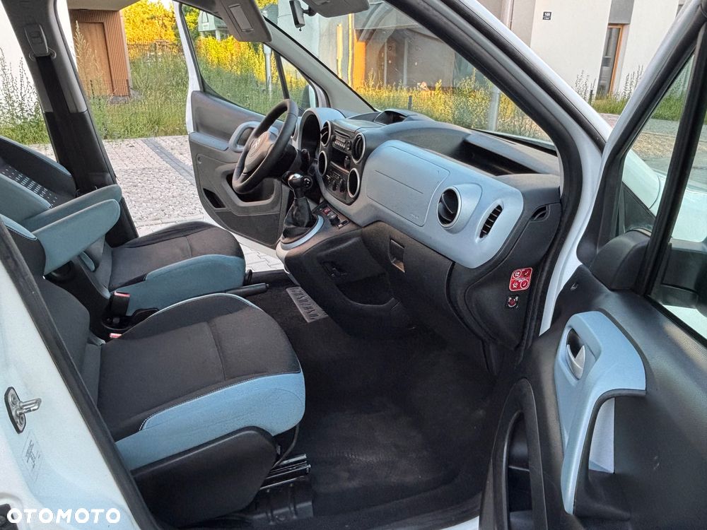 Citroën Berlingo Multispace VTi 120 Exclusive - 32