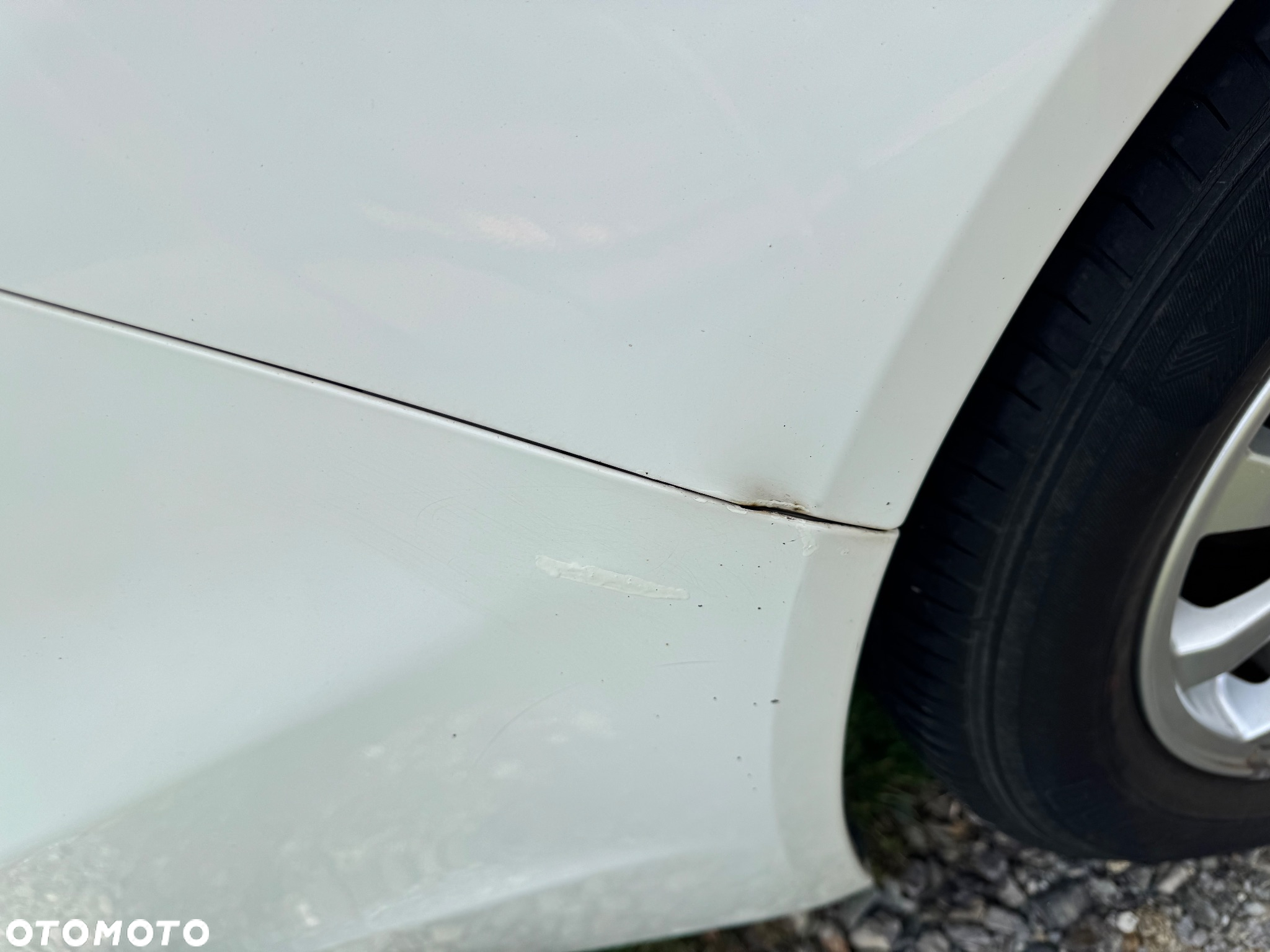 Mitsubishi Lancer 1.5 - 18