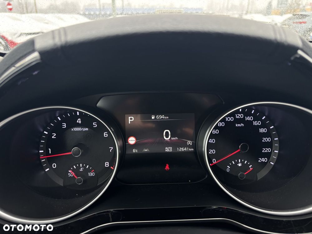 Kia Ceed 1.5 T-GDI Tribute DCT - 11