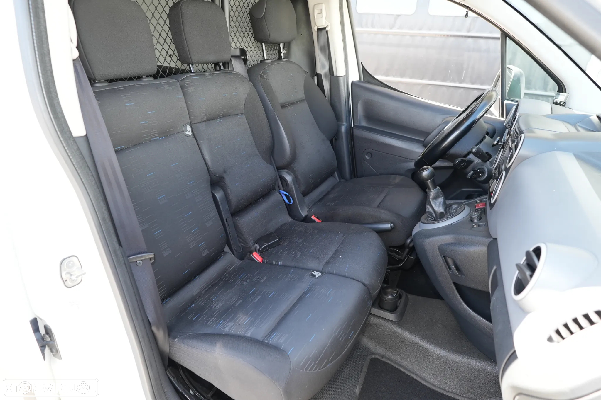 Citroën Berlingo 1.6HDI 75cv - 12