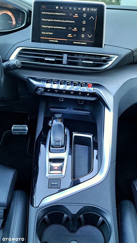 Peugeot 5008 - 12