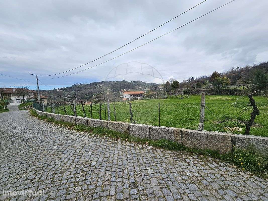 Terreno  para venda - Grande imagem: 2/12