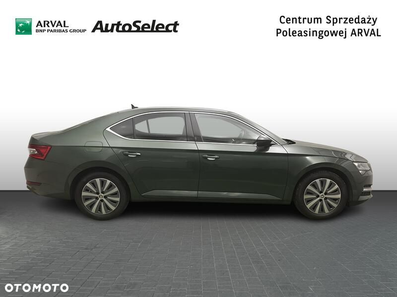 Skoda Superb 2.0 TSI Style DSG - 7