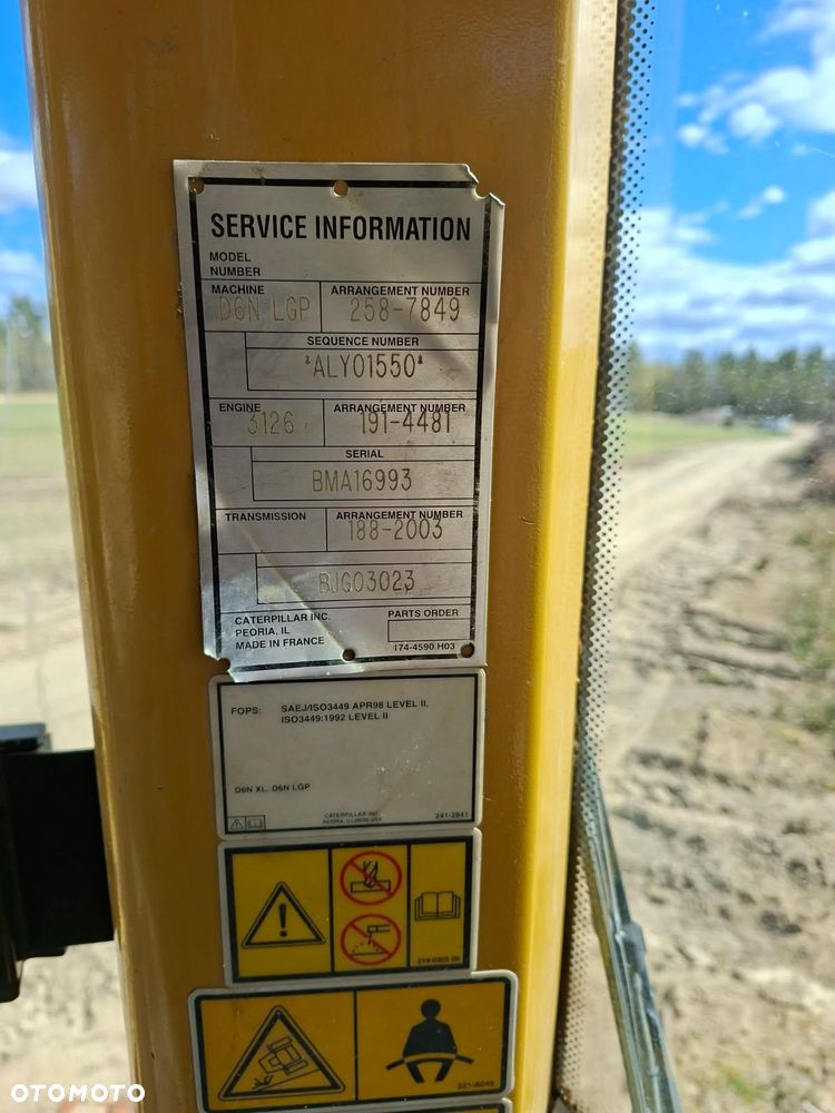 Caterpillar CAT D6N LGP - 6