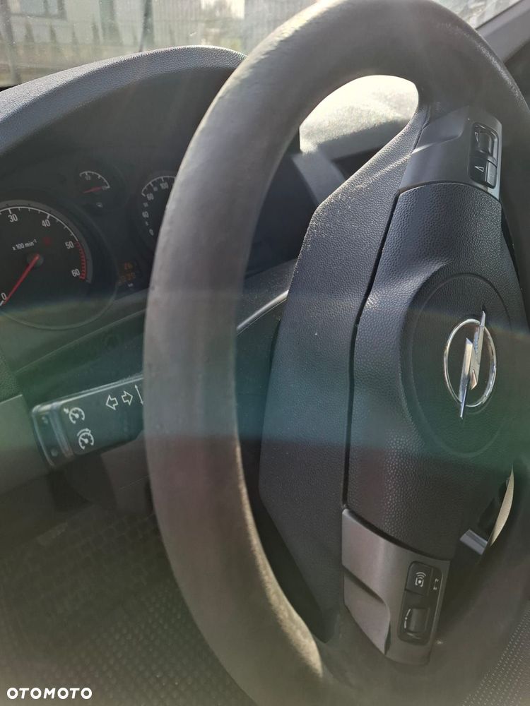 Opel Astra 1.7 CDTI Enjoy - 6