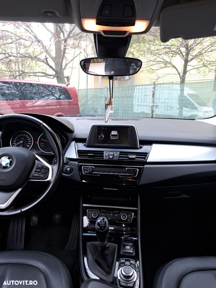 BMW Seria 2 216d Advantage - 8