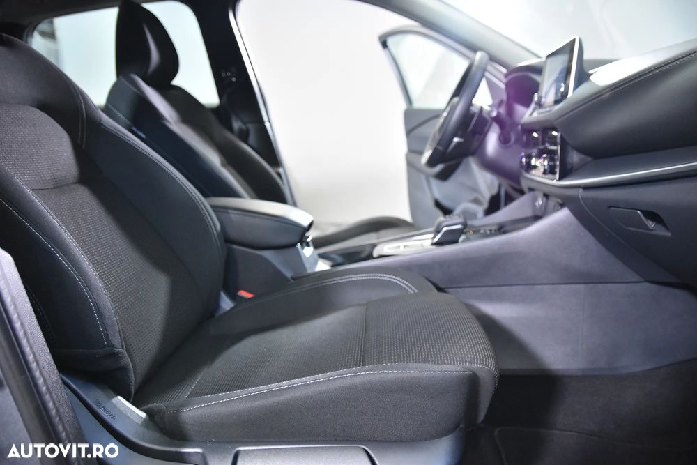 Nissan Qashqai - 11