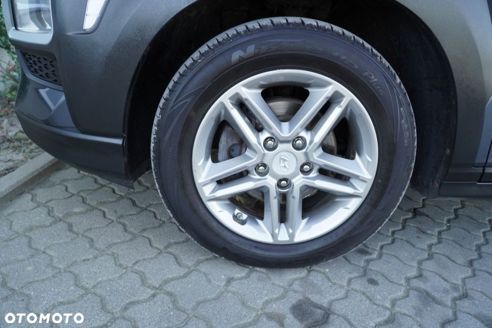 Hyundai Kona - 28
