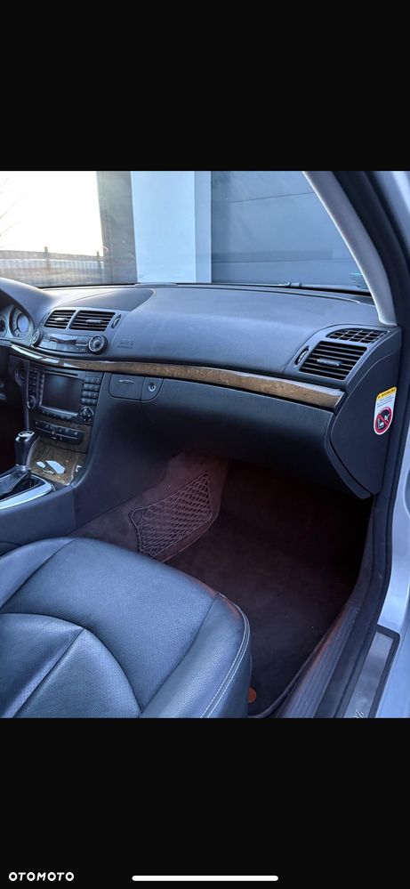 Mercedes-Benz Klasa E - 29