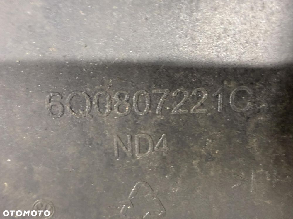 Vw Polo 9N Lift Zderzak Przód Przedni LC7V 05-09 6Q0807221C - 12