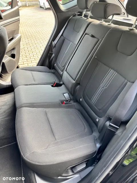 Hyundai Tucson - 8