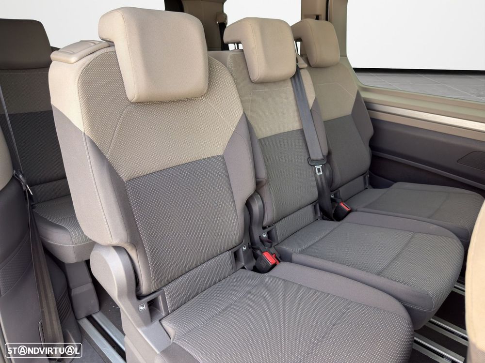 VW Multivan 2.0 TDI Life DSG - 19