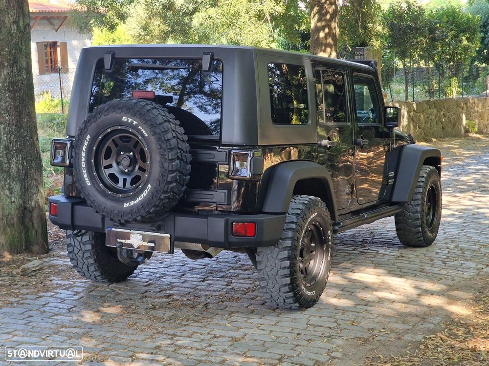 Jeep Wrangler - 39
