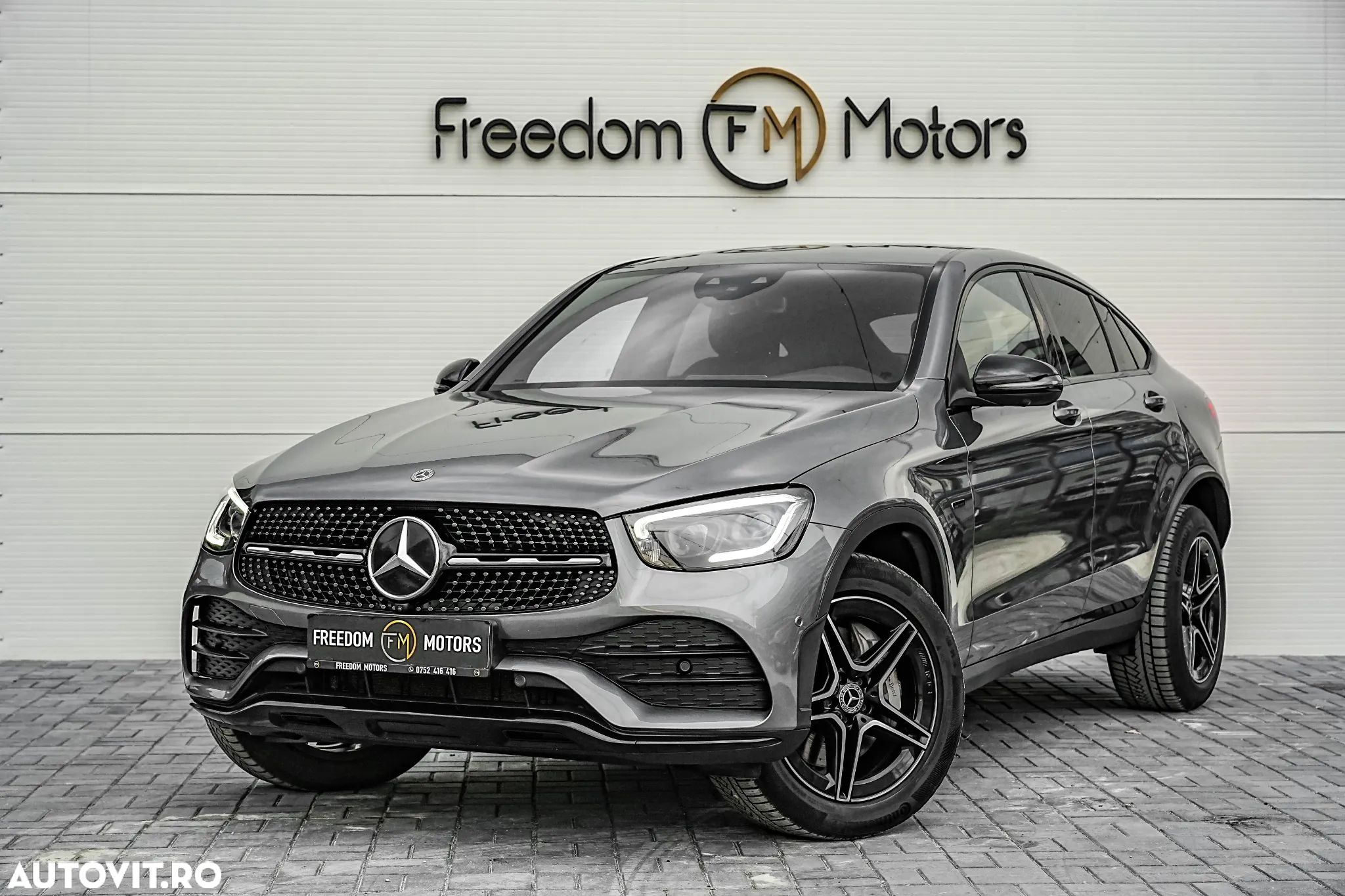 Mercedes-Benz GLC 300 de 4Matic 9G-TRONIC AMG Line Plus - 2