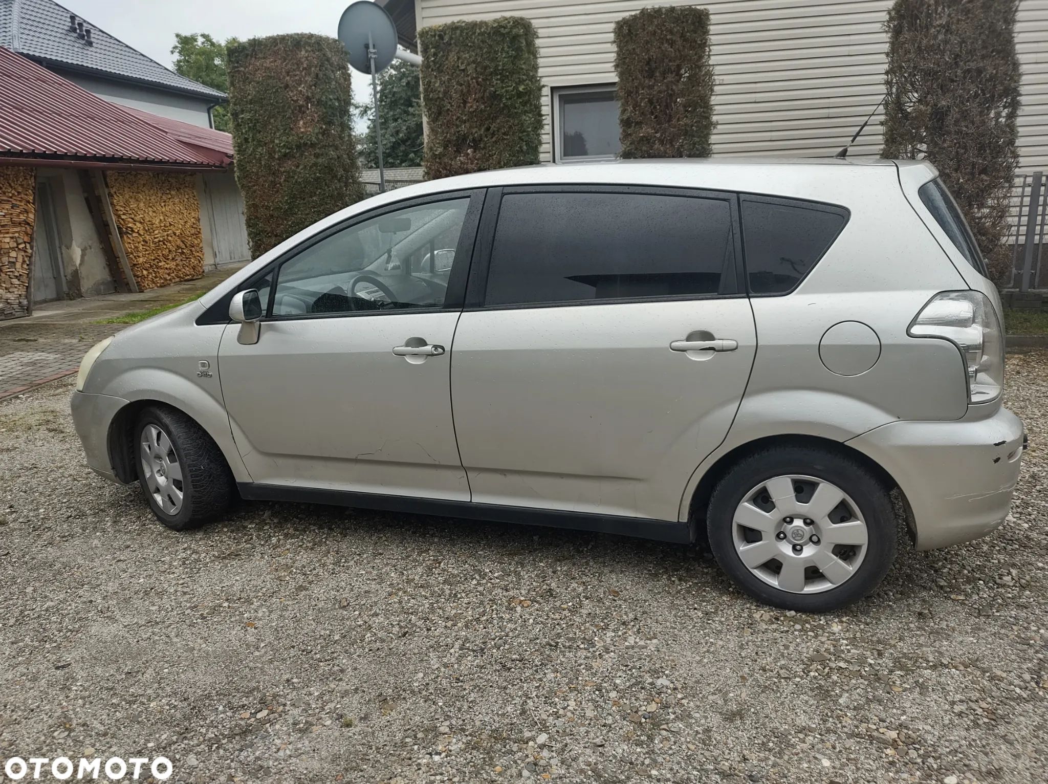 Toyota Corolla Verso 2.0 D-4D Terra - 1