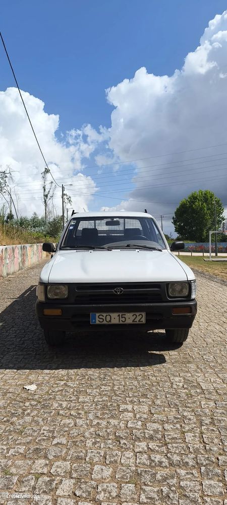 Toyota Hilux 2.4 D LN85LP Cx Dupla - 2
