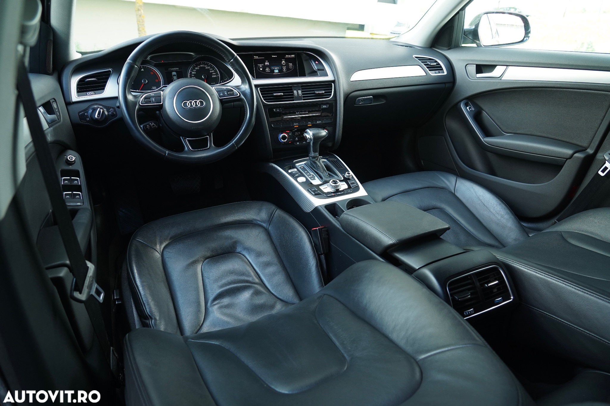 Audi A4 2.0 TDI DPF clean diesel multitronic S line Sportpaket - 9