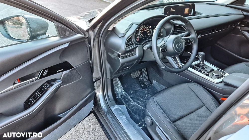 Mazda CX-30 - 13