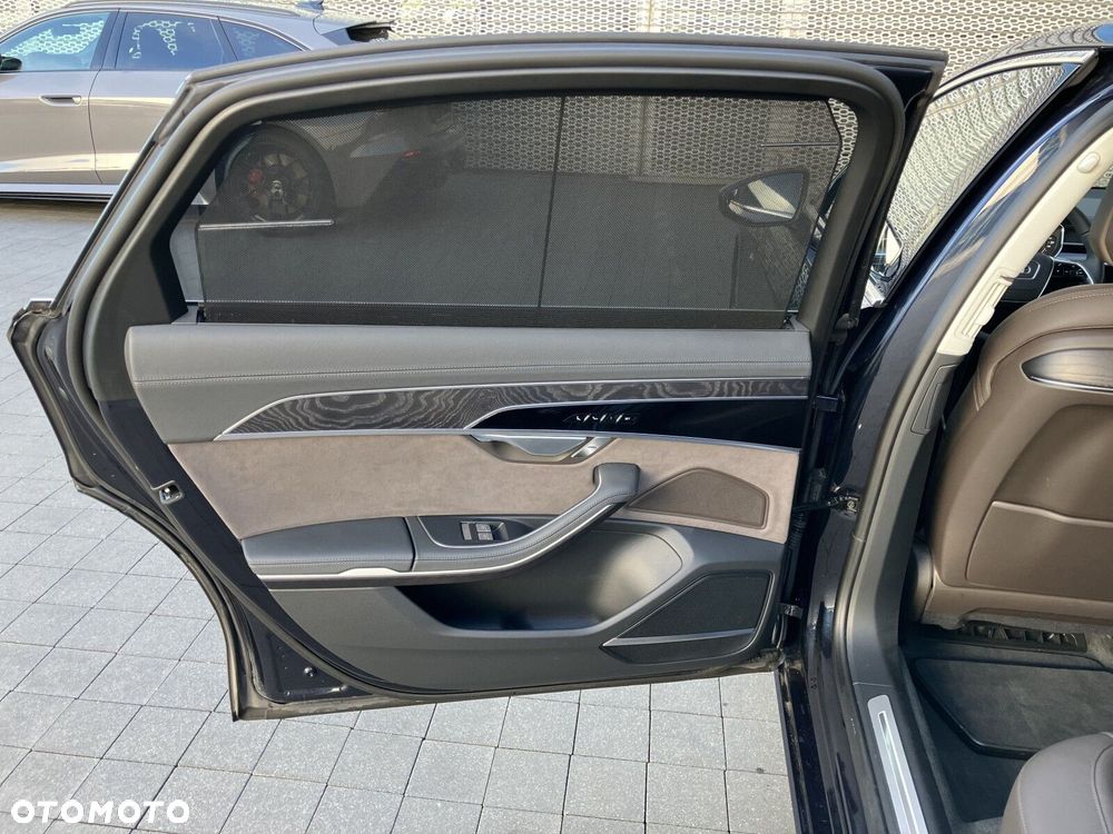 Audi A8 L 60 TFSI e Quattro Tiptronic - 30
