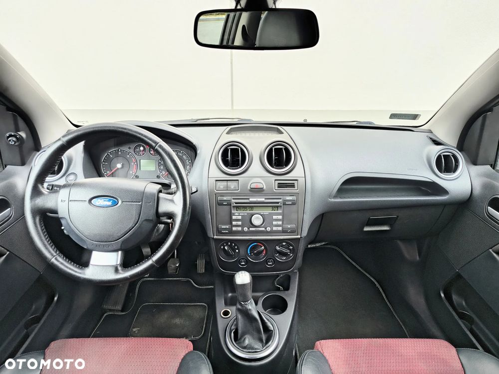 Ford Fiesta 1.6 TDCi Sport - 5