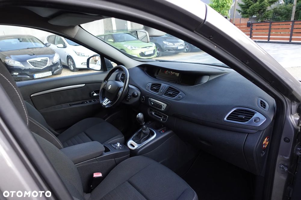 Renault Scenic - 6