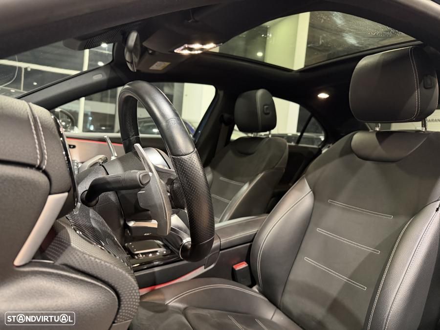 Mercedes-Benz A 250 Limousine e AMG Line - 8