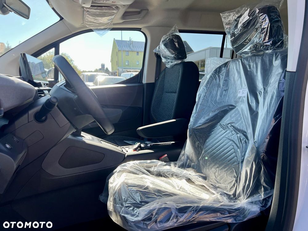 Peugeot Rifter 1.5 BlueHDI Allure S&S - 23