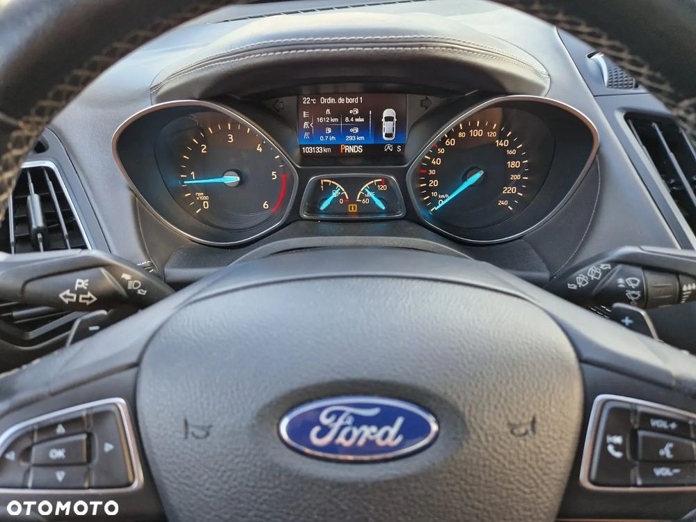 Ford Kuga - 26