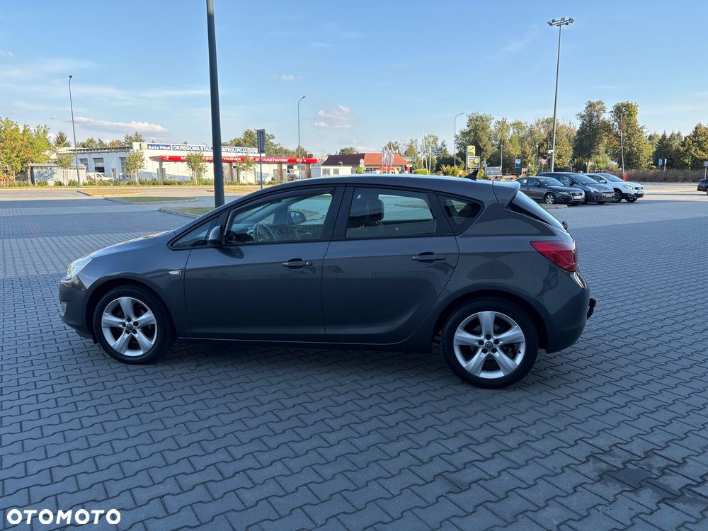 Opel Astra 1.6 Edition - 4
