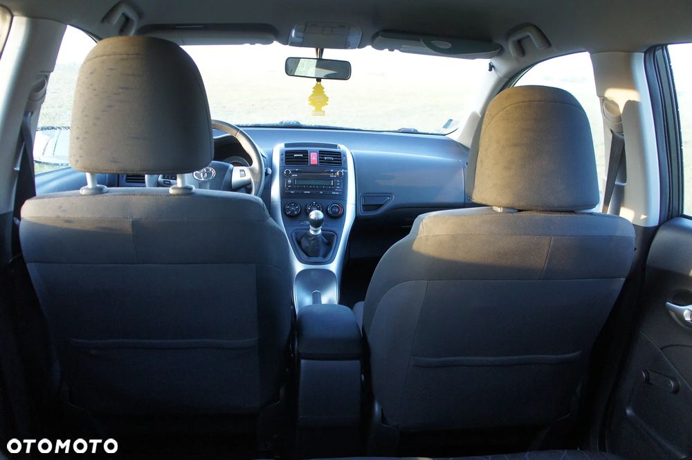 Toyota Auris 1.4 D-4D Premium - 9