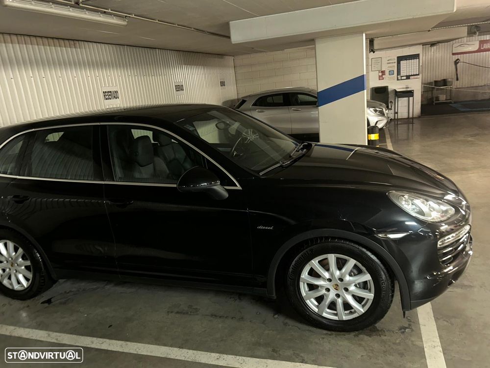 Porsche Cayenne 3.0 V6 - 2