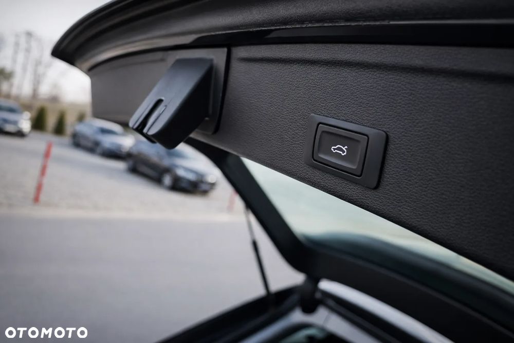 Audi A4 Avant 2.0 TFSI ultra S tronic sport - 11