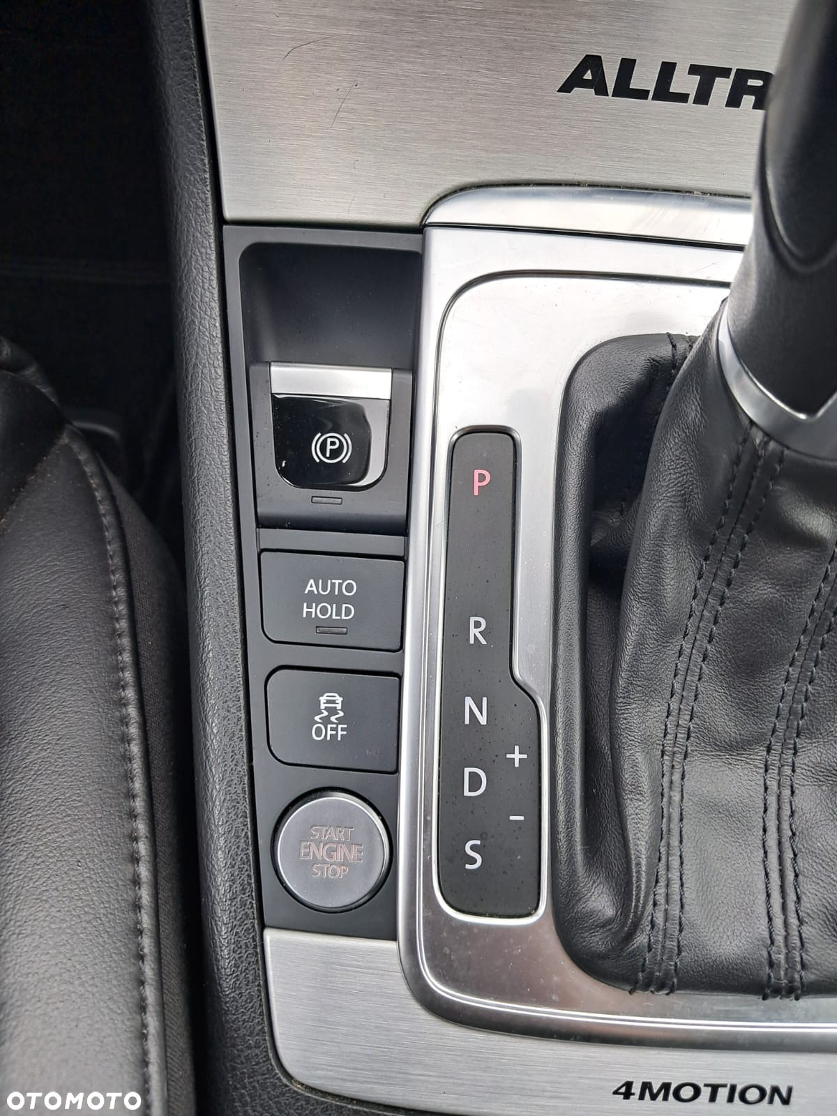 Volkswagen Passat 2.0 TDI 4Mot Highline DSG - 13