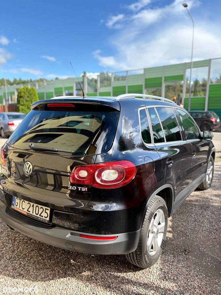 Volkswagen Tiguan 2.0 TSI 4Mot Sport&Style - 4
