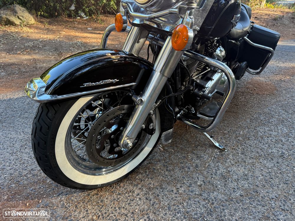 Harley-Davidson Road King 107 - 4