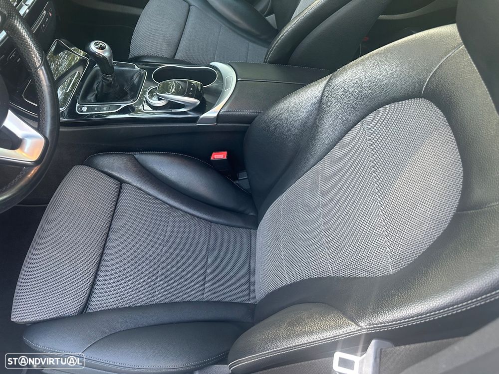 Mercedes-Benz C 220 CDI Avantgarde Edition - 11