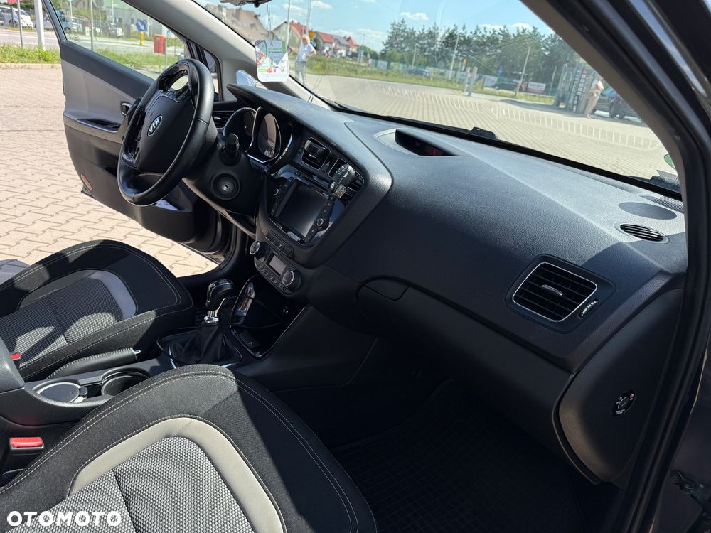 Kia Ceed 1.6 GDI M - 15