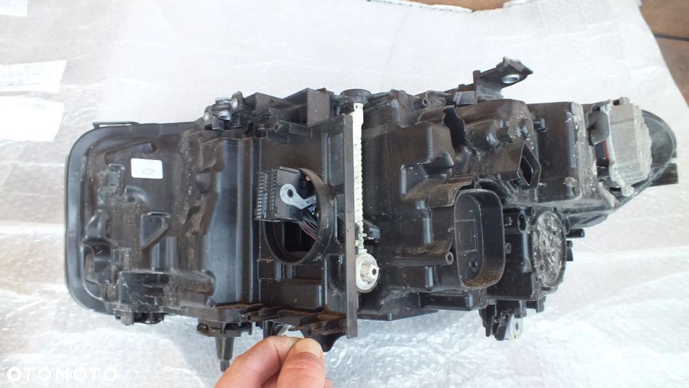 Lampa przednia prawa BMW 5 G30 G31 LIft Ful Led - 6