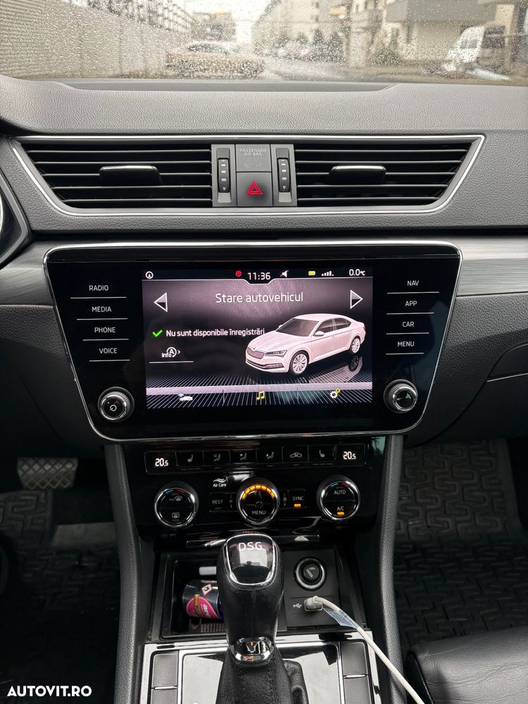 Skoda Superb 2.0 TDI DSG Style - 36