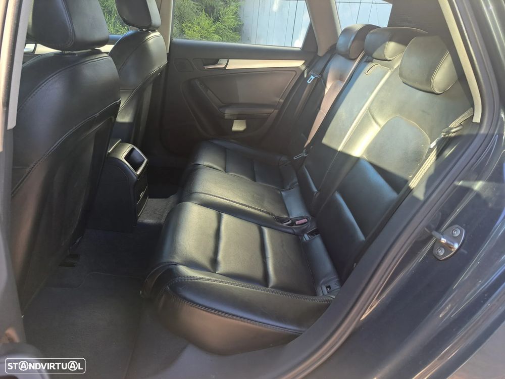 Audi A4 Avant 2.0 TDI Sport - 23