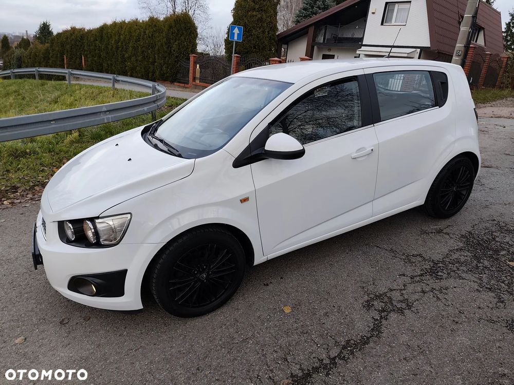 Chevrolet Aveo 1.6 LTZ S/S - 29